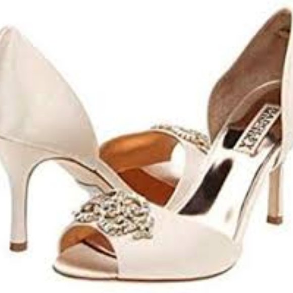 Badgley Mischka Women's Salsa Pump size 8 - Picture 6 of 10